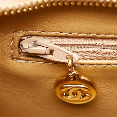 chanel madallion|Chanel caviar medallion bag.